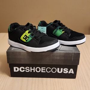 DC boys cure sneakers size 11 camo